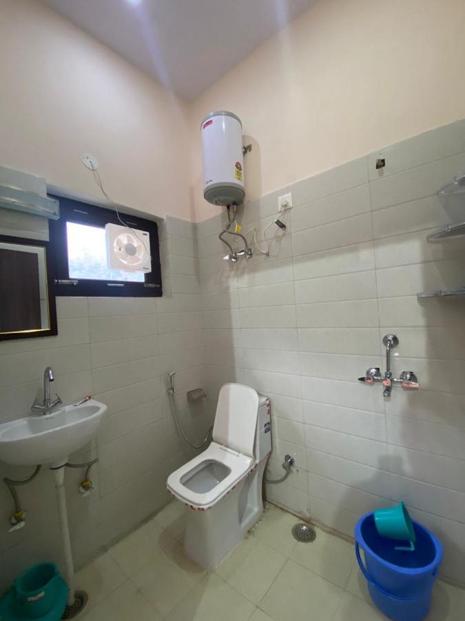 נייניטל Chirag Homestay Kainchi מראה חיצוני תמונה