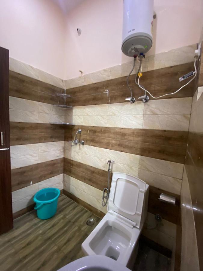 נייניטל Chirag Homestay Kainchi מראה חיצוני תמונה