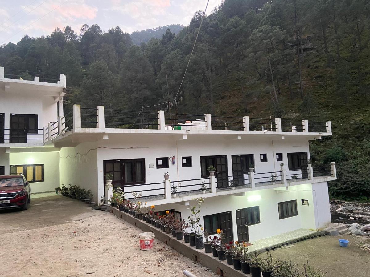 נייניטל Chirag Homestay Kainchi מראה חיצוני תמונה