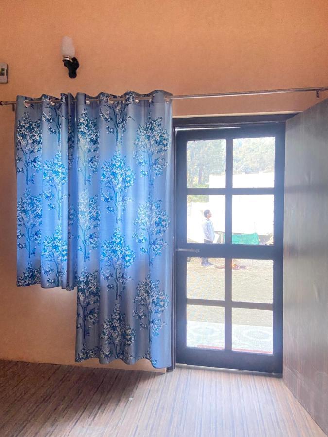 נייניטל Chirag Homestay Kainchi מראה חיצוני תמונה